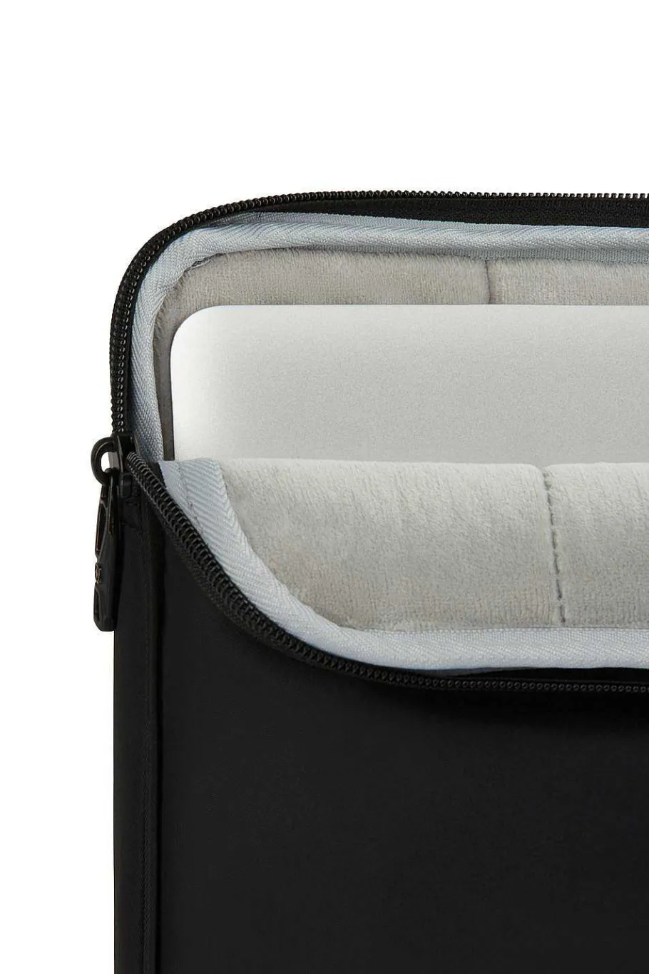 swissgear___inch_padded_laptop_sleeve__black_3-1.webp New SWISSGEAR 2672 16 Inch Padded Laptop Sleeve - Black