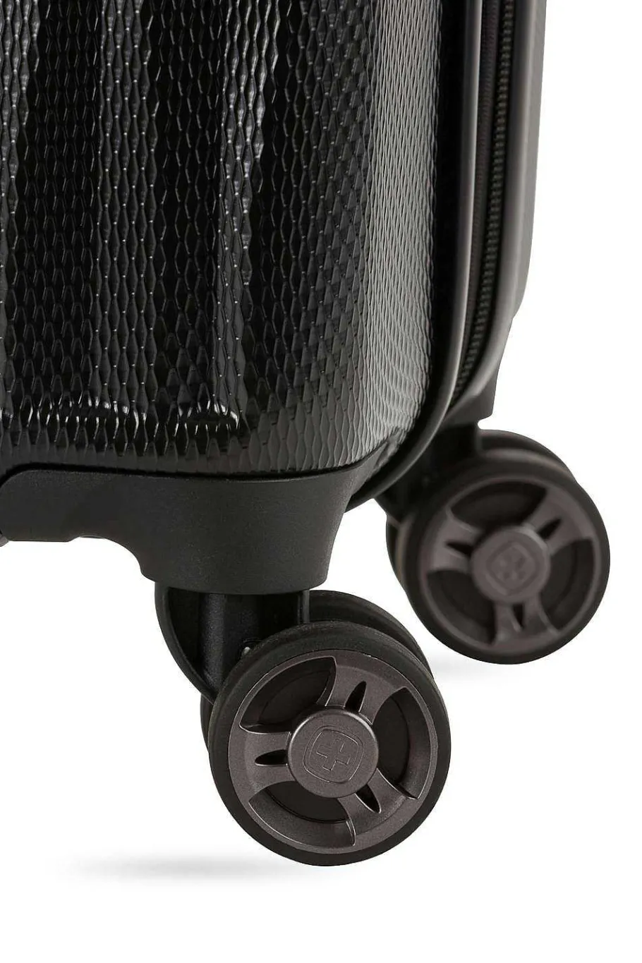 swissgear___usb_energie_expandable_carry_on_hardside_spinner_luggage_2-1.webp Shop SWISSGEAR 7272 19" Usb Energie Expandable Carry On Hardside Spinner Luggage Black | Gold | Olive | Periwinkle