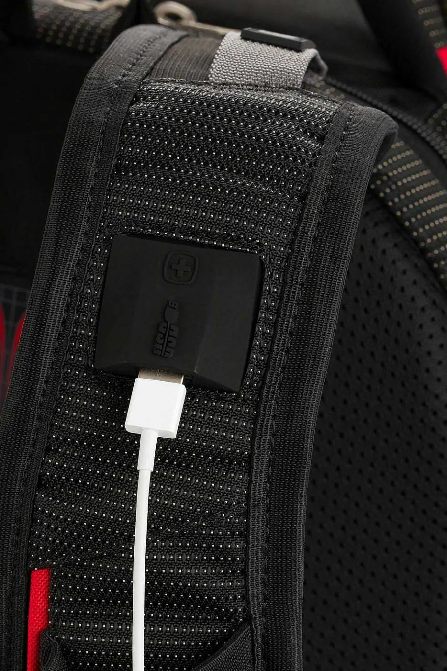 Cheap SWISSGEAR 5358 Usb Scansmart Laptop Backpack Ballistic Navy Blue | Ballistic Stingray | Black | Black/Red